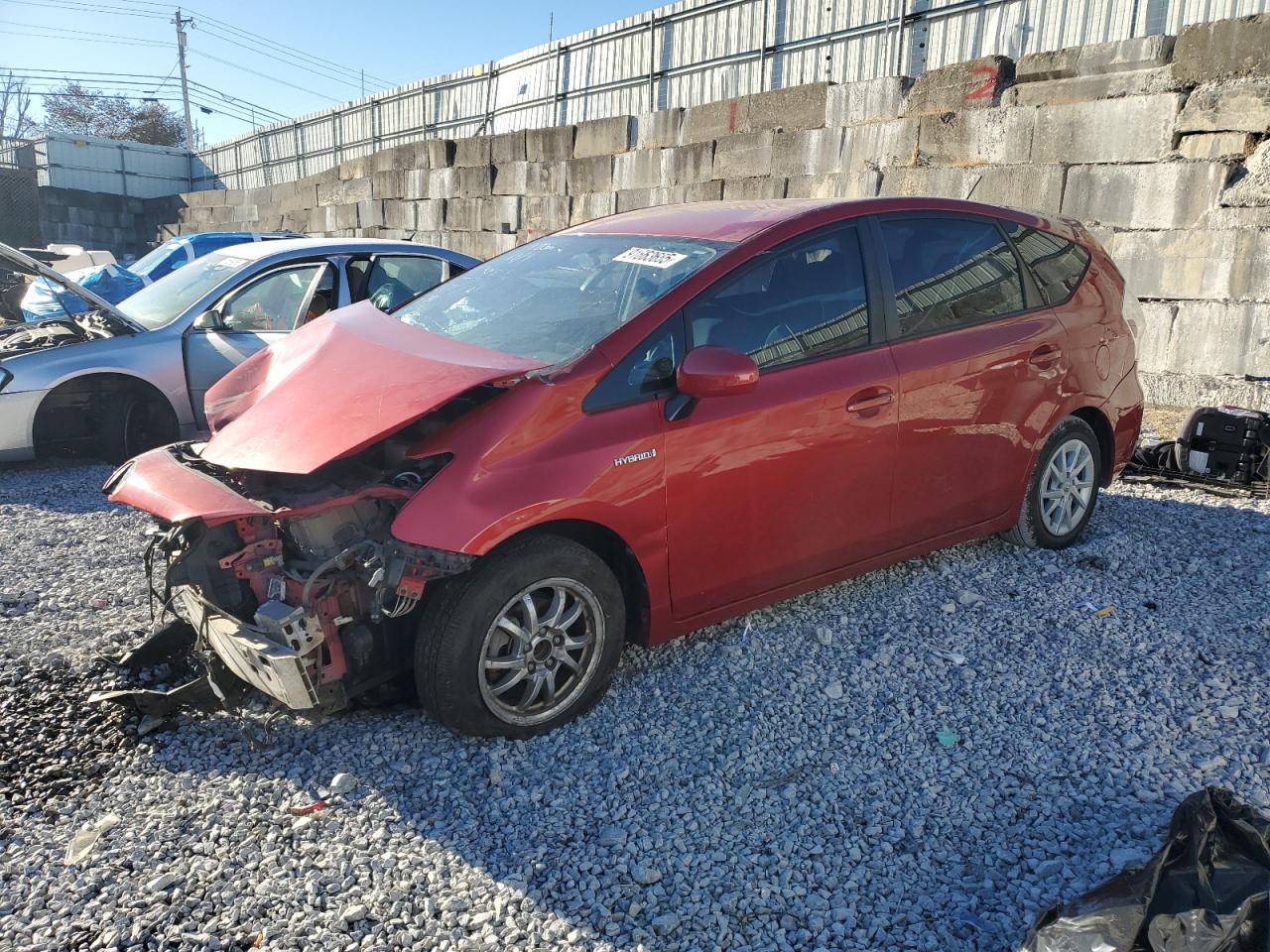 TOYOTA PRIUS V 2012