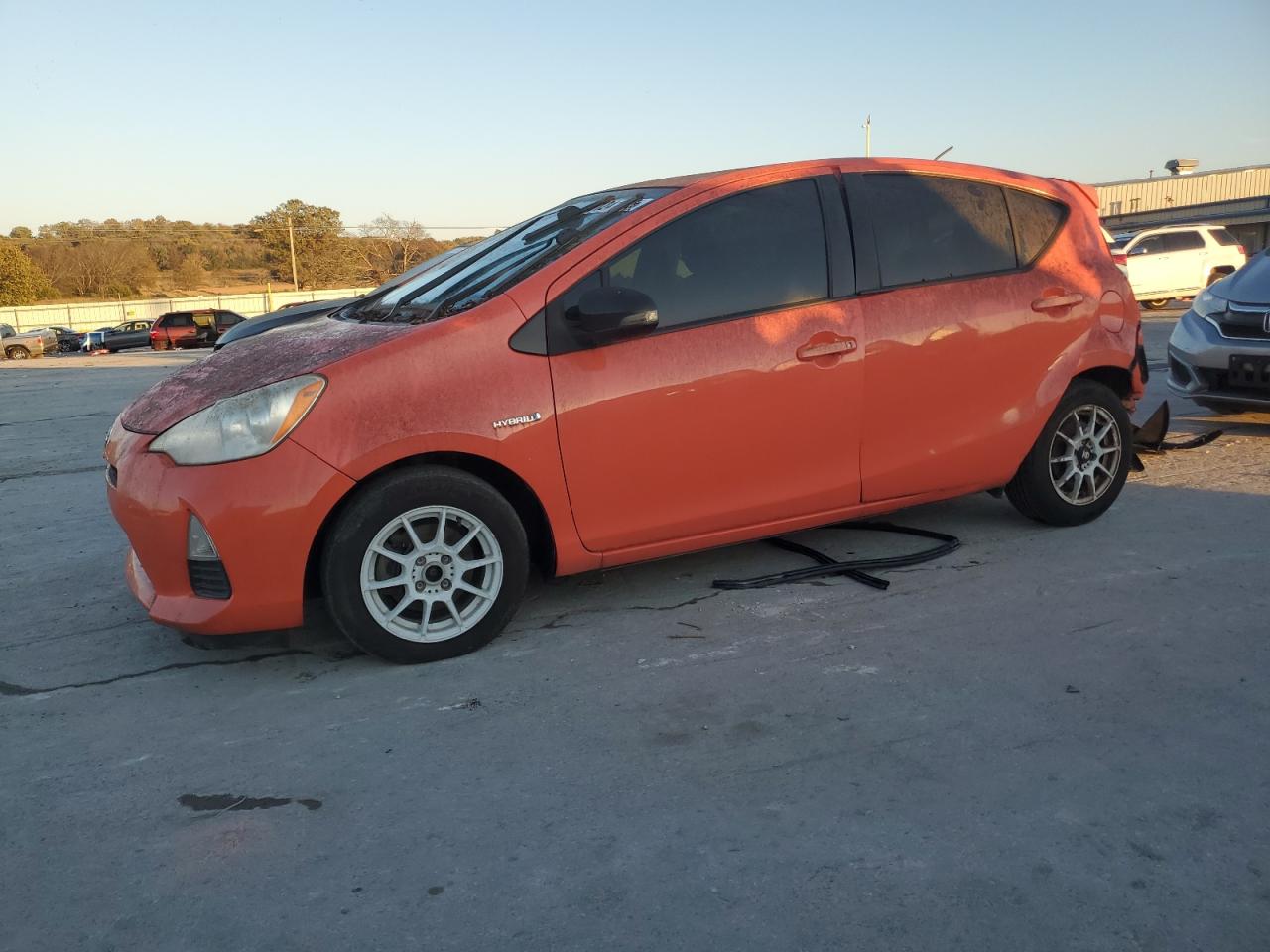 TOYOTA PRIUS C 2012