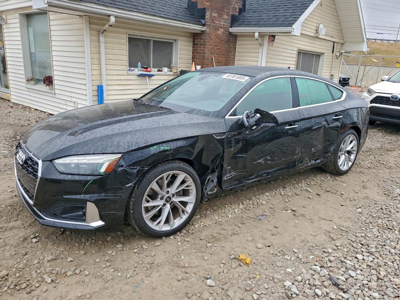 AUDI A5 2021