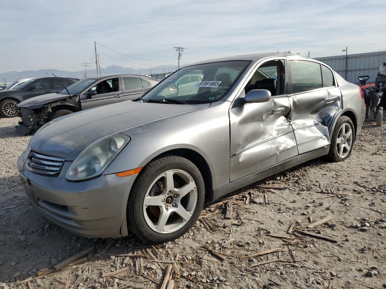INFINITI G35 2004