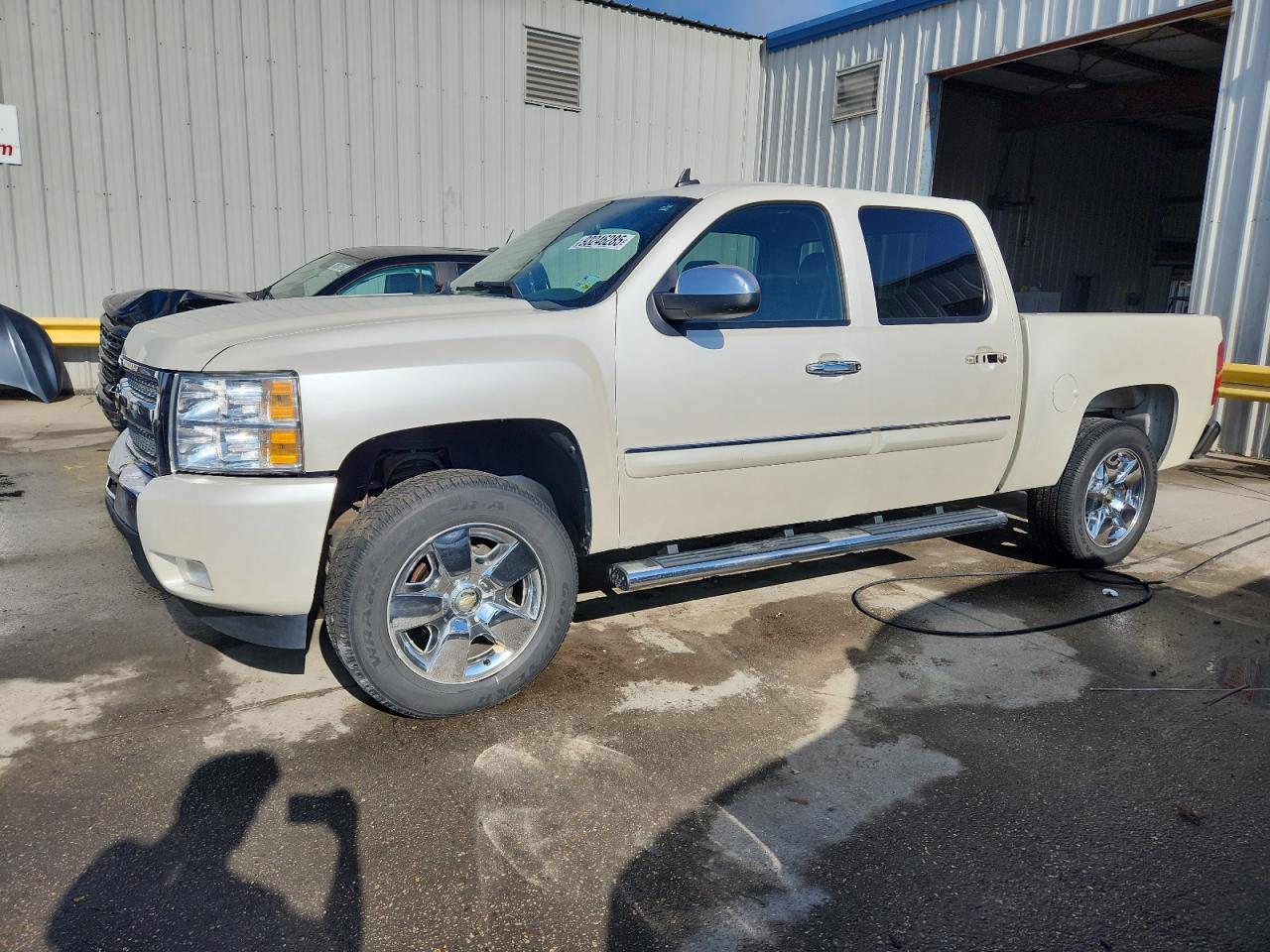 CHEVROLET SILVERADO 2011