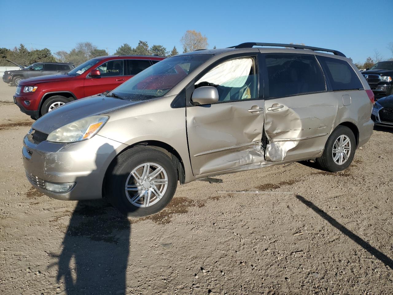 TOYOTA SIENNA XLE 2005