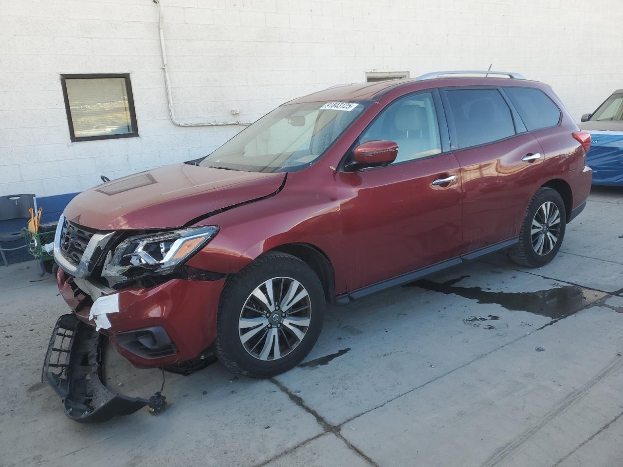 NISSAN PATHFINDER 2017