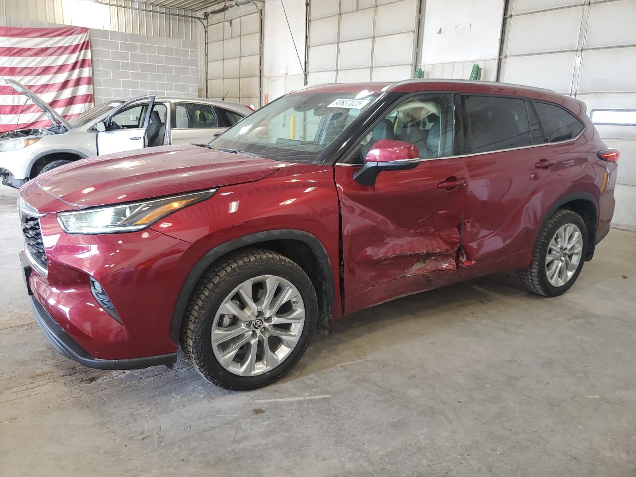 TOYOTA HIGHLANDER 2021