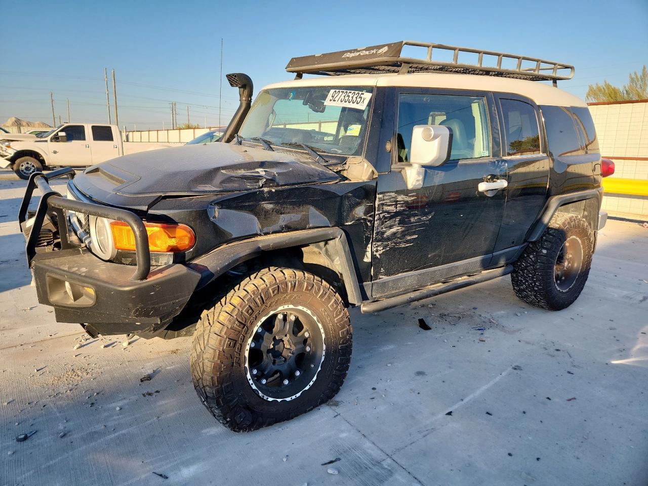 TOYOTA FJ CRUISER 2010