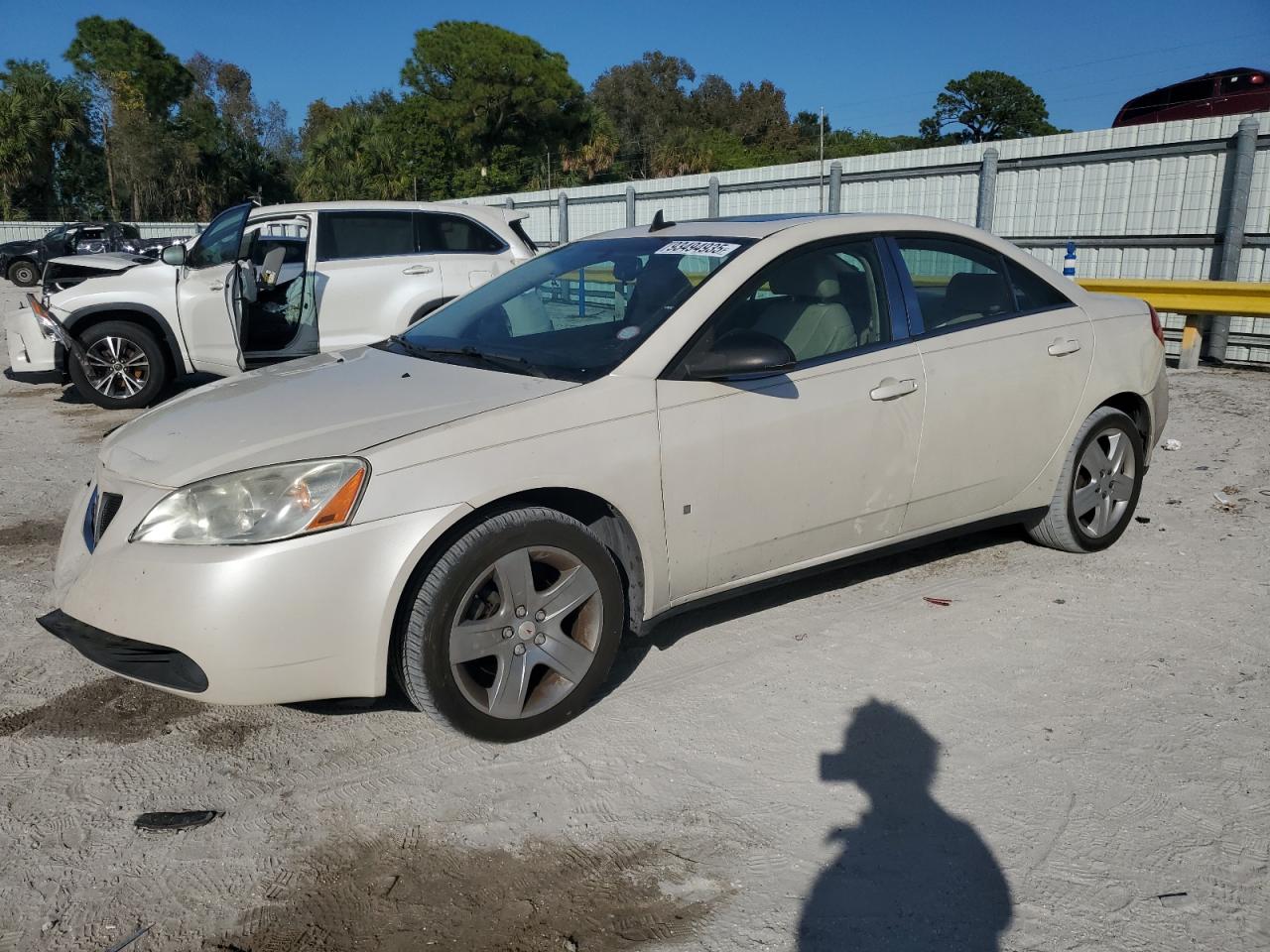 PONTIAC G6 BASE 2008