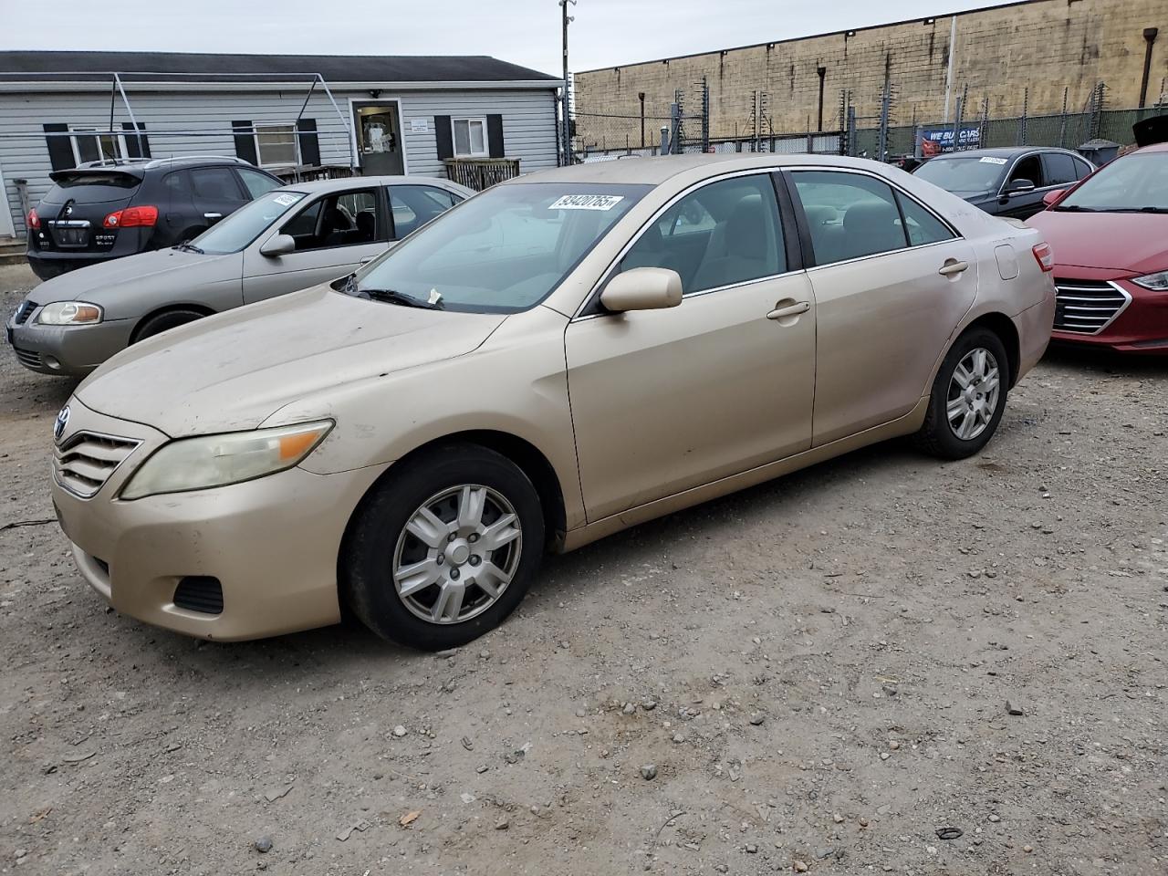 TOYOTA CAMRY BASE 2011