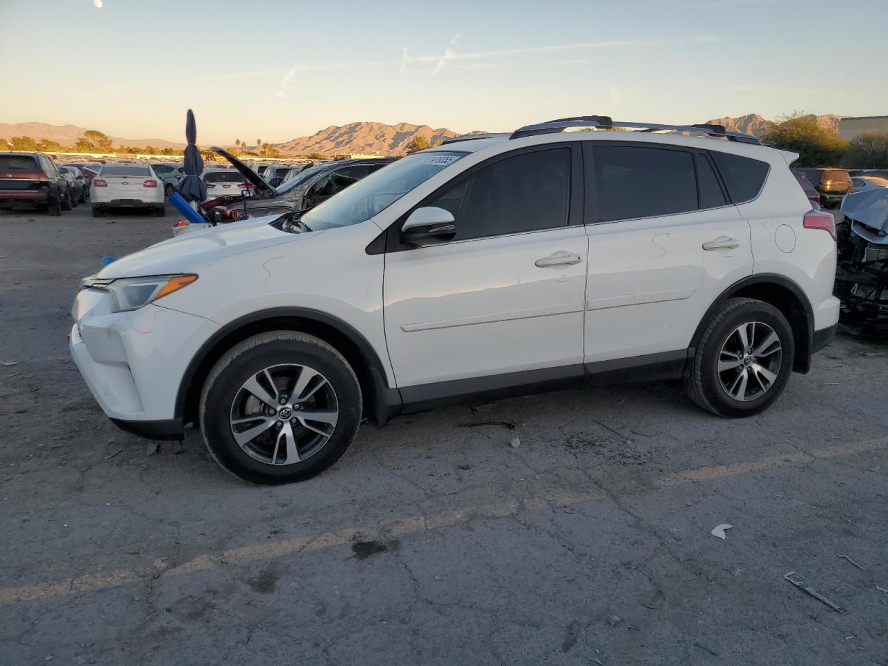 TOYOTA RAV4 ADVEN 2018