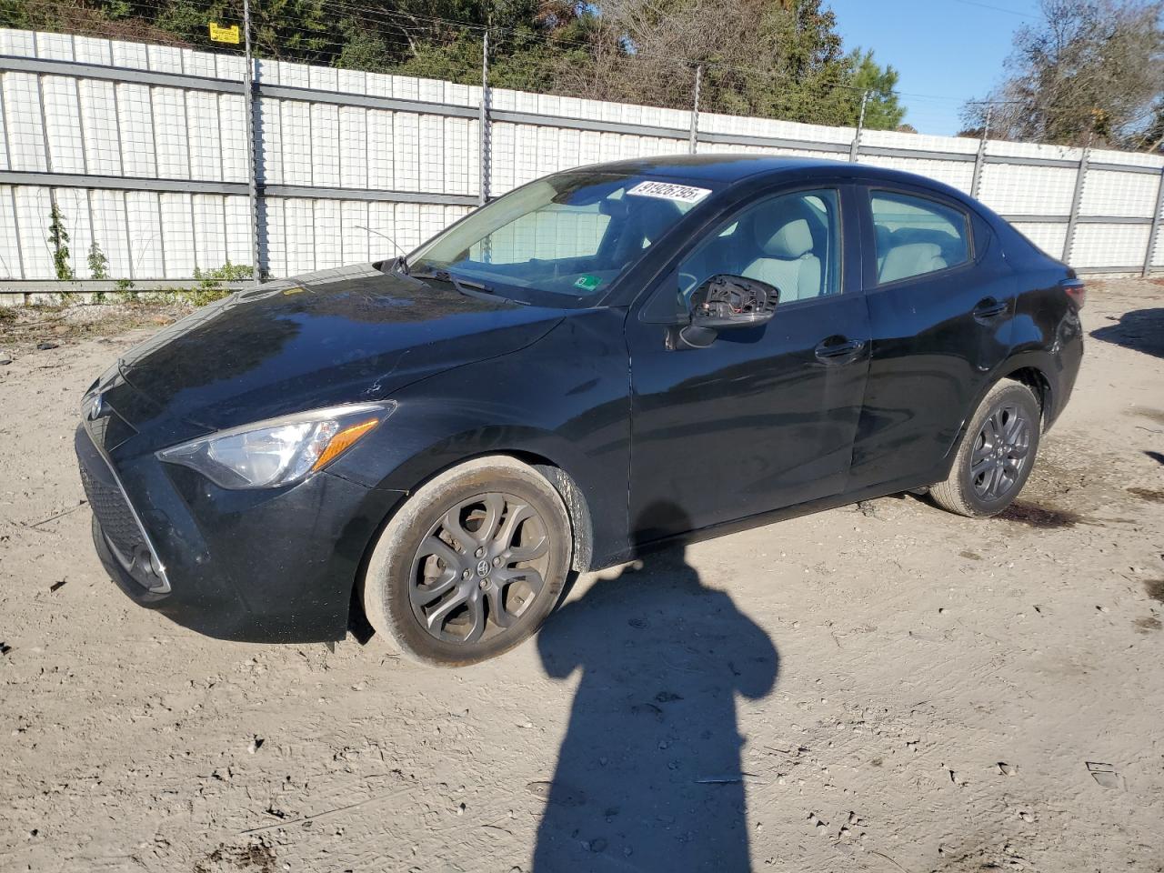 TOYOTA YARIS L 2020