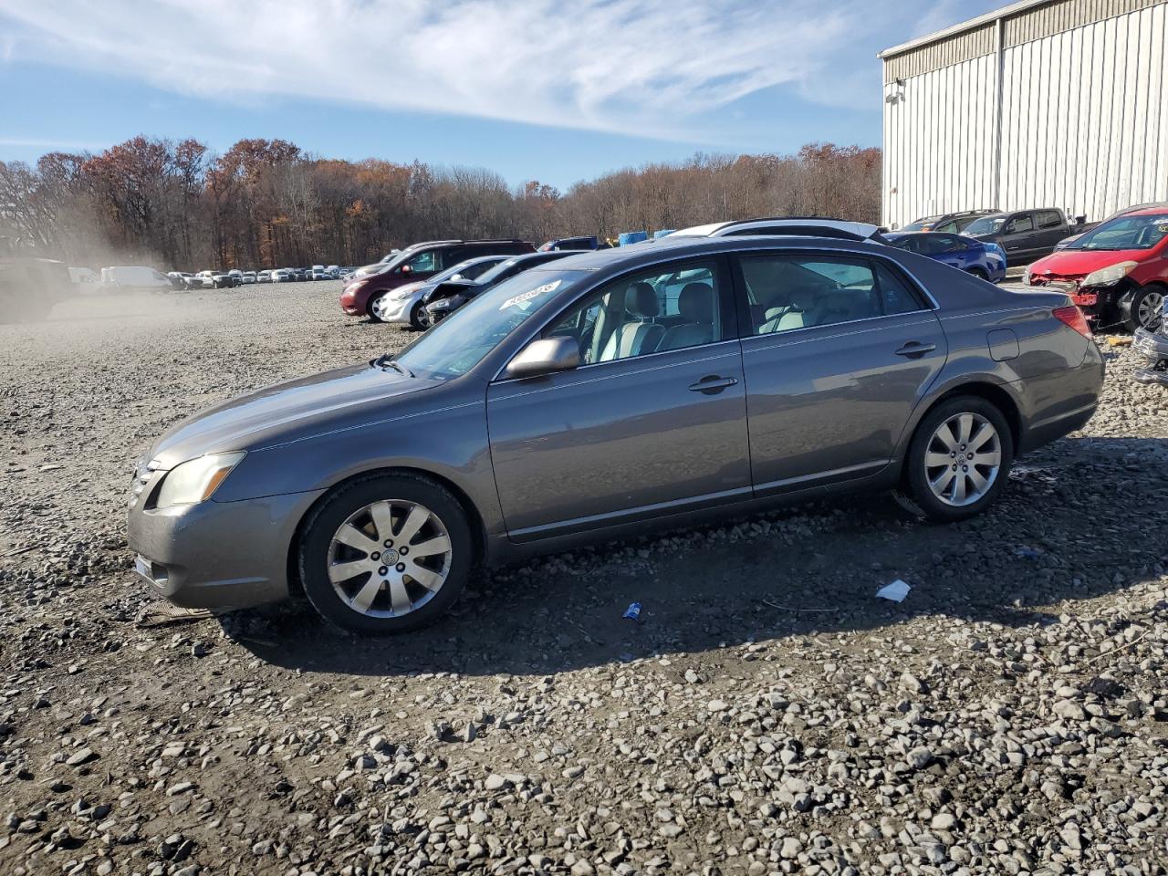 TOYOTA AVALON XL 2005