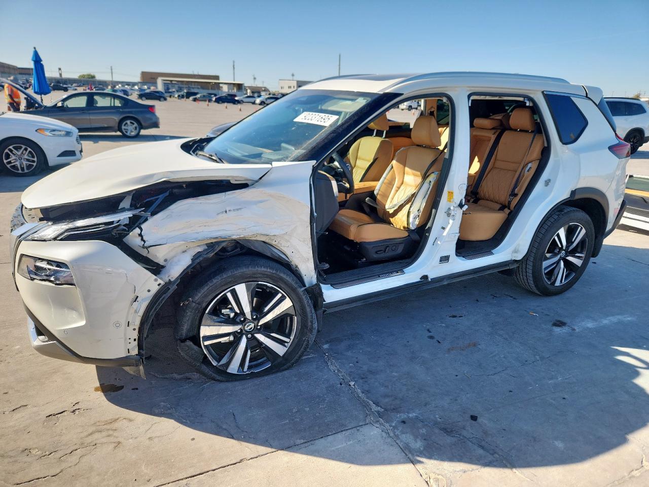 NISSAN ROGUE PLAT 2021