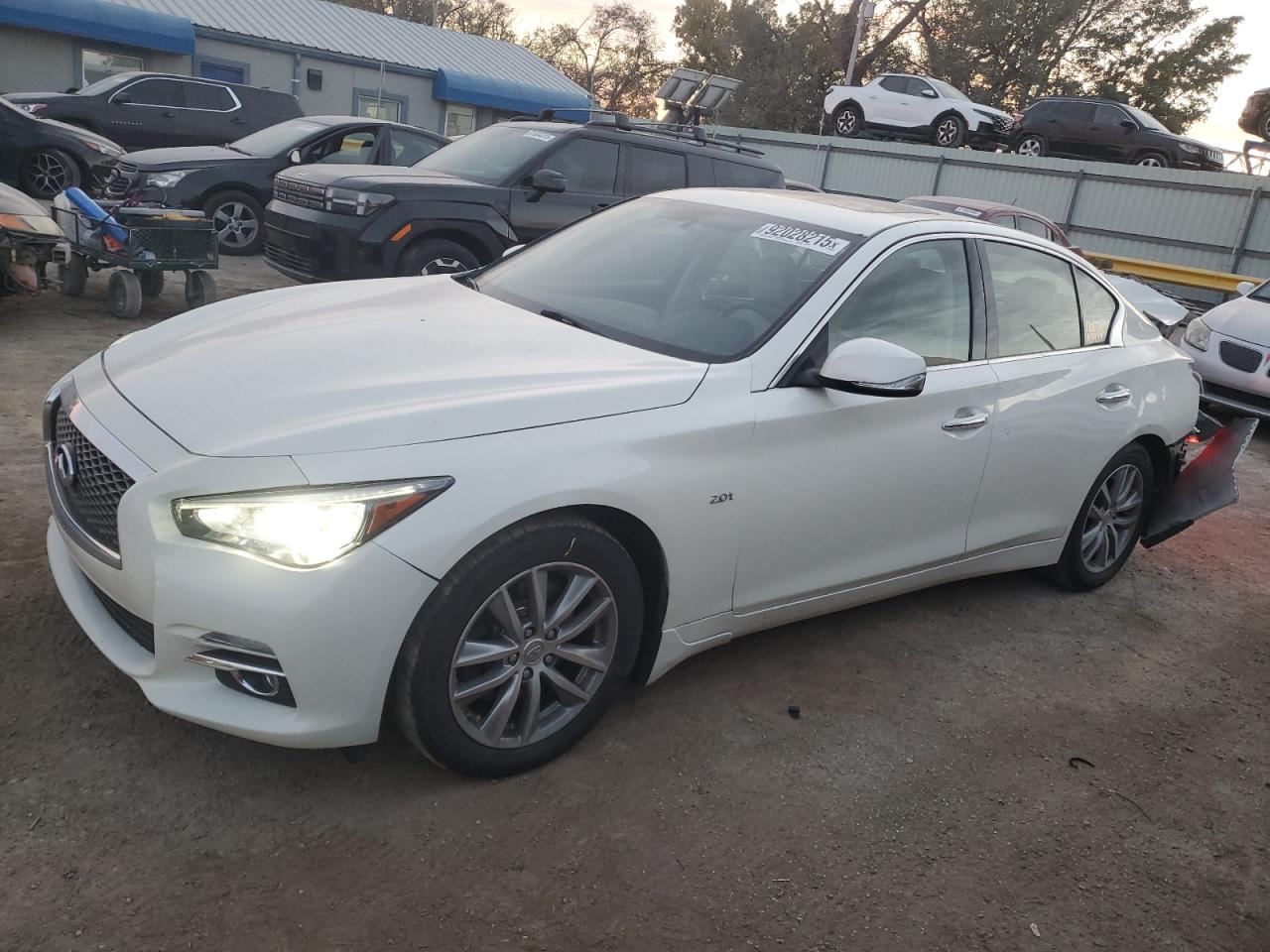 INFINITI Q50 2016