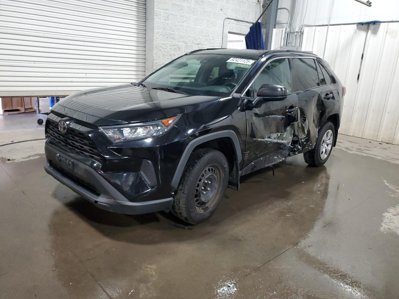 TOYOTA RAV4 LE 2021