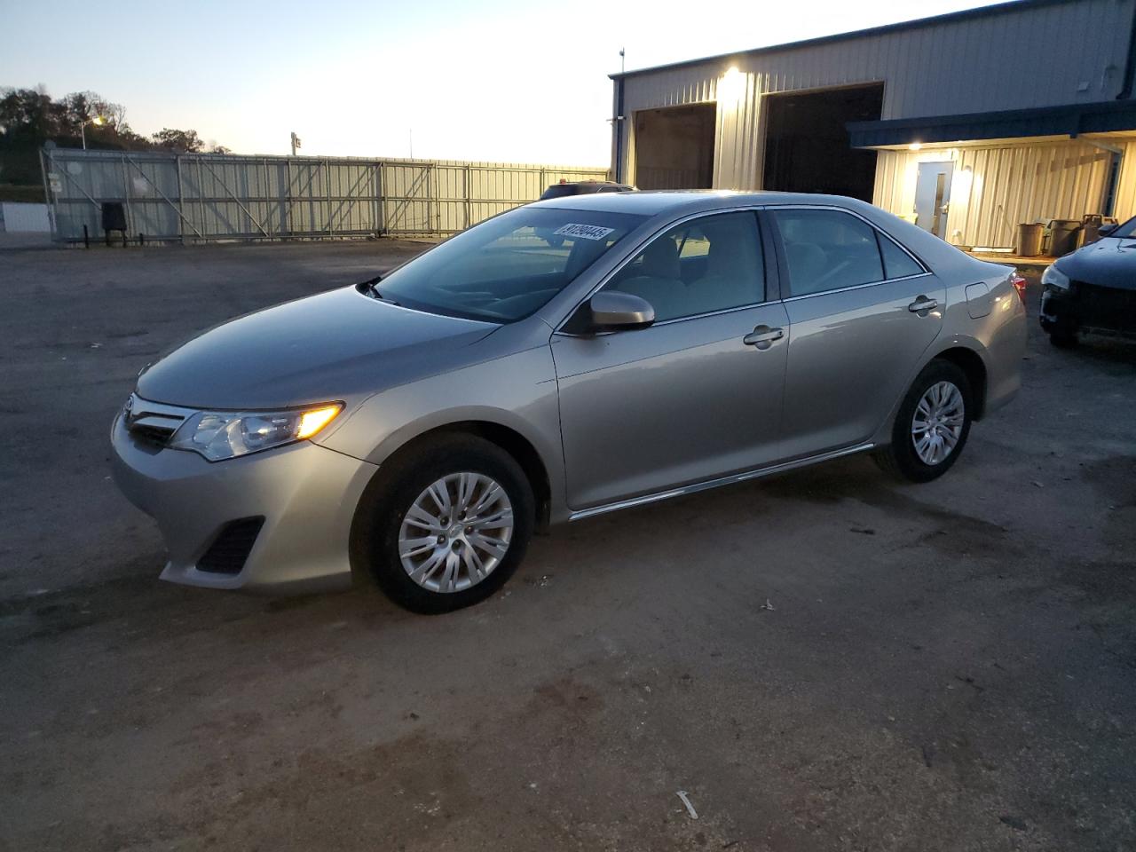 TOYOTA CAMRY L 2014