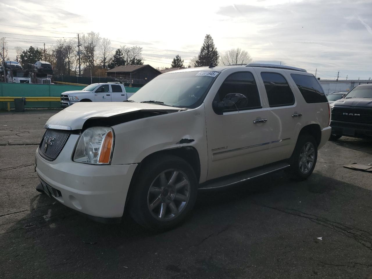 GMC YUKON 2010