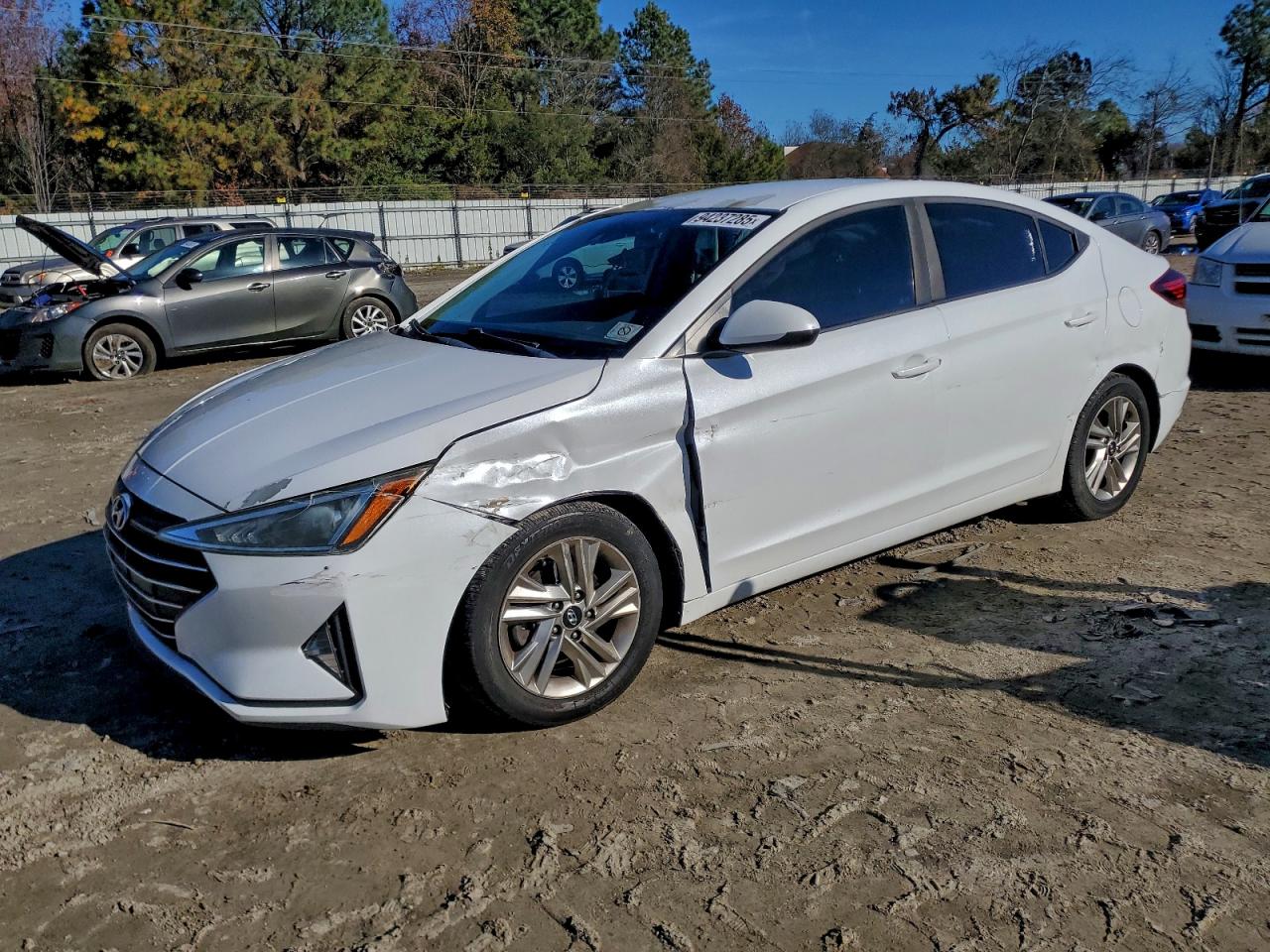 HYUNDAI ELANTRA 2019