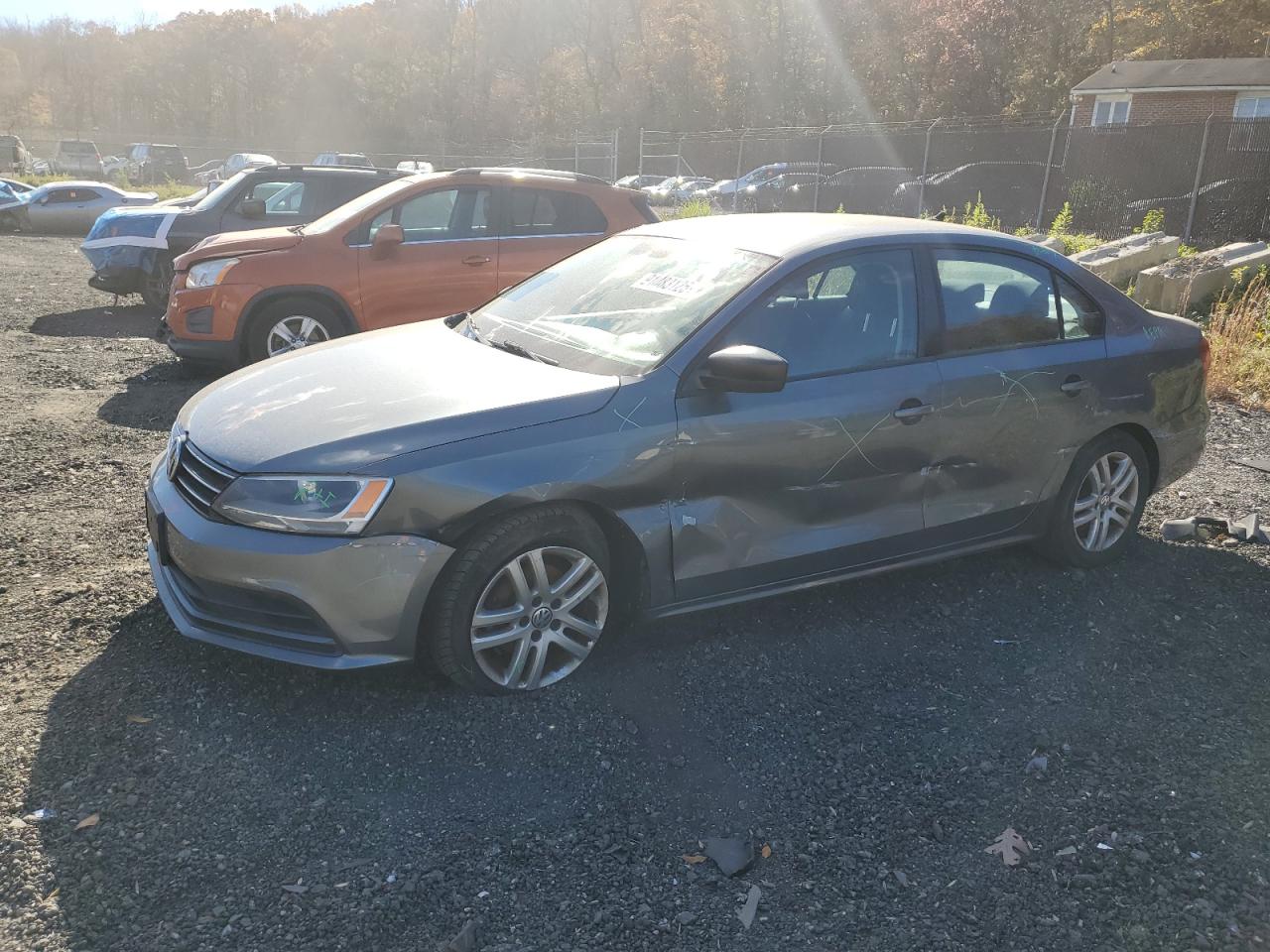 VOLKSWAGEN JETTA BASE 2015