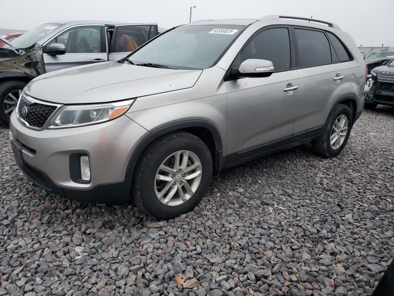 KIA SORENTO LX 2014
