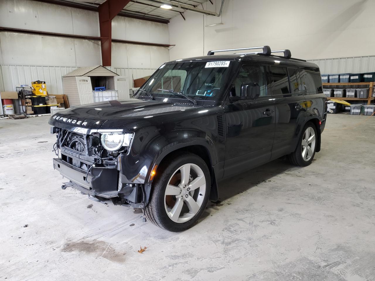 LAND ROVER DEFENDER 1 2024