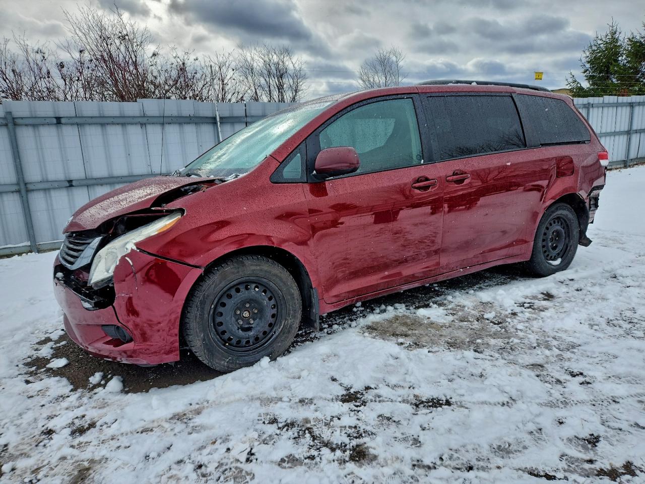 TOYOTA SIENNA BAS 2012