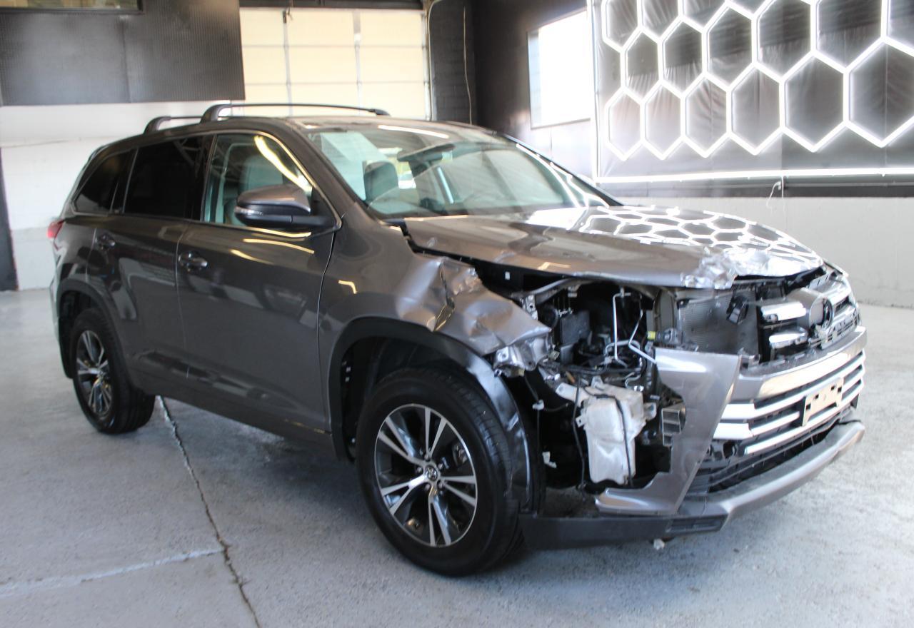 TOYOTA HIGHLANDER 2018
