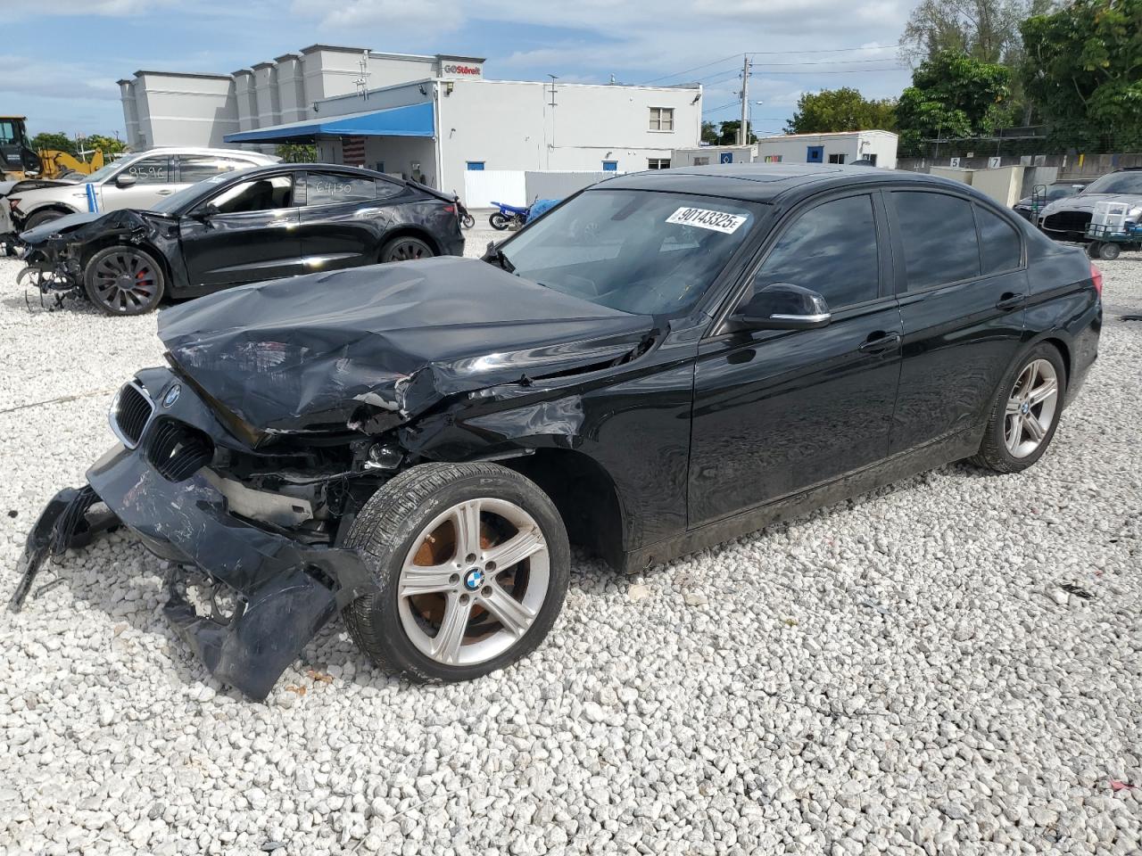 BMW 328 2015