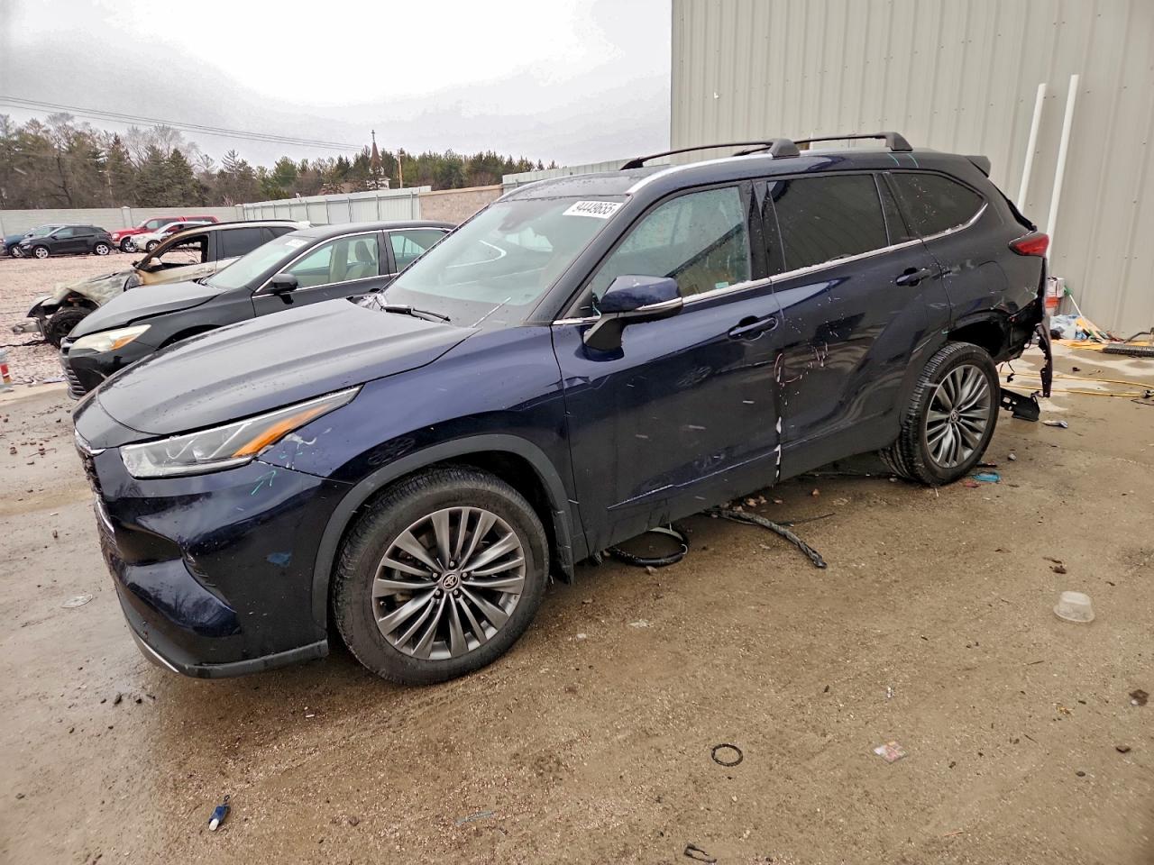 TOYOTA HIGHLANDER 2020