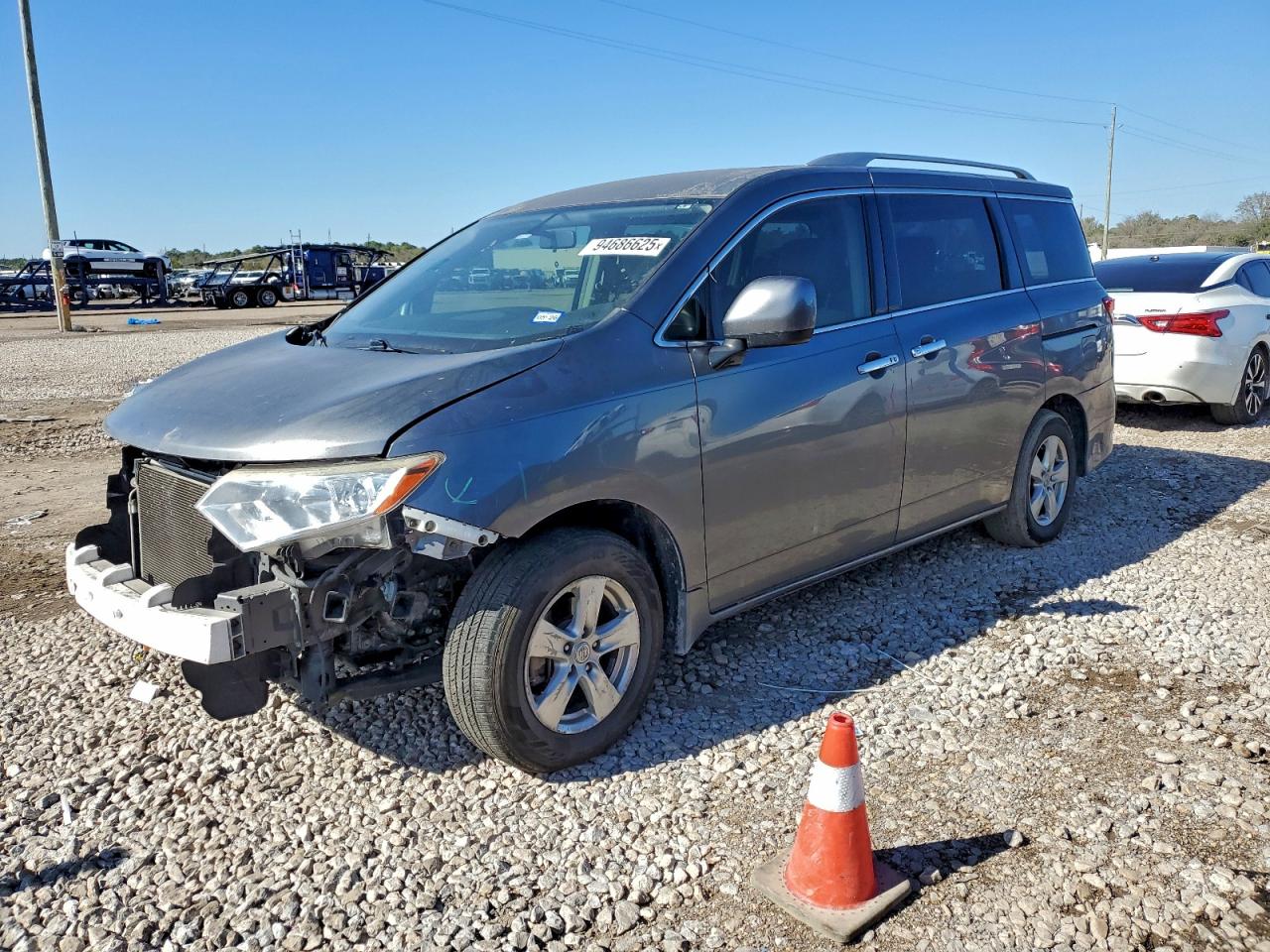 NISSAN QUEST S 2016