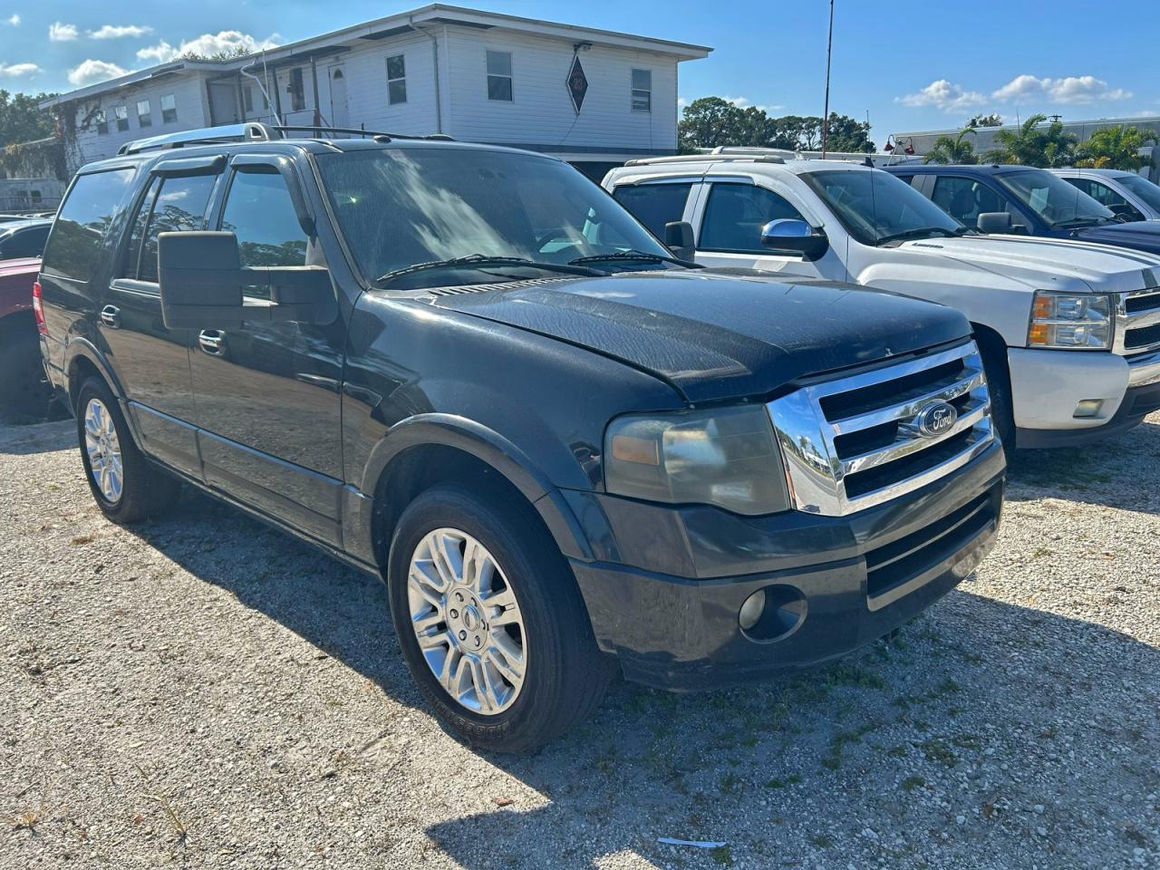 FORD EXPEDITION 2011