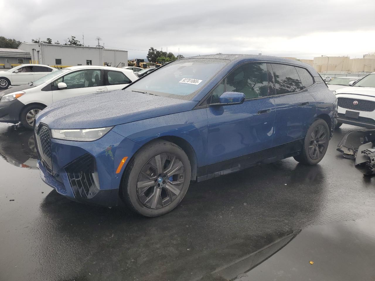 BMW IX XDRIVE5 2024