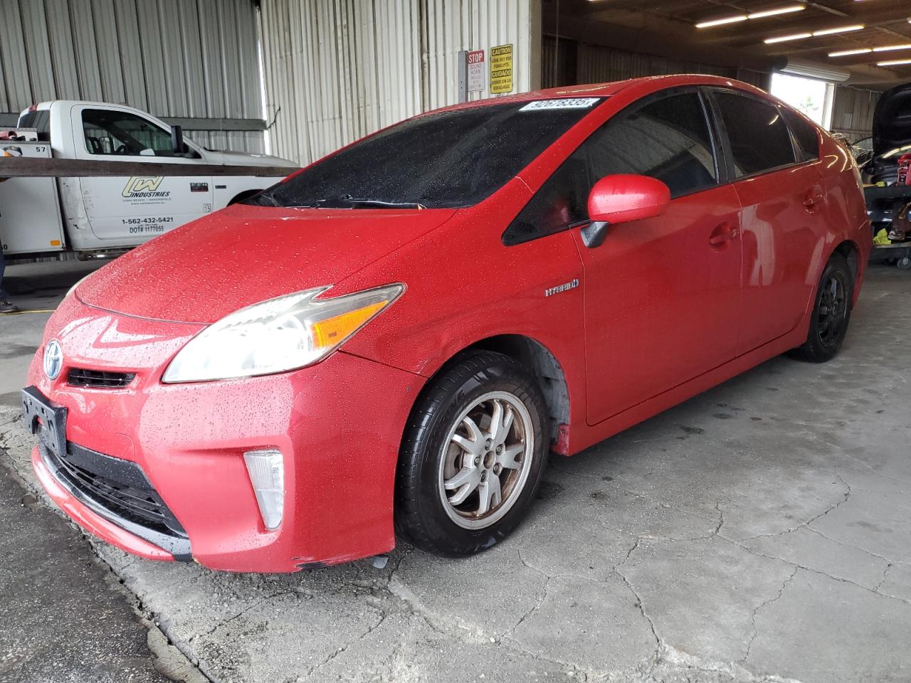 TOYOTA PRIUS 2012