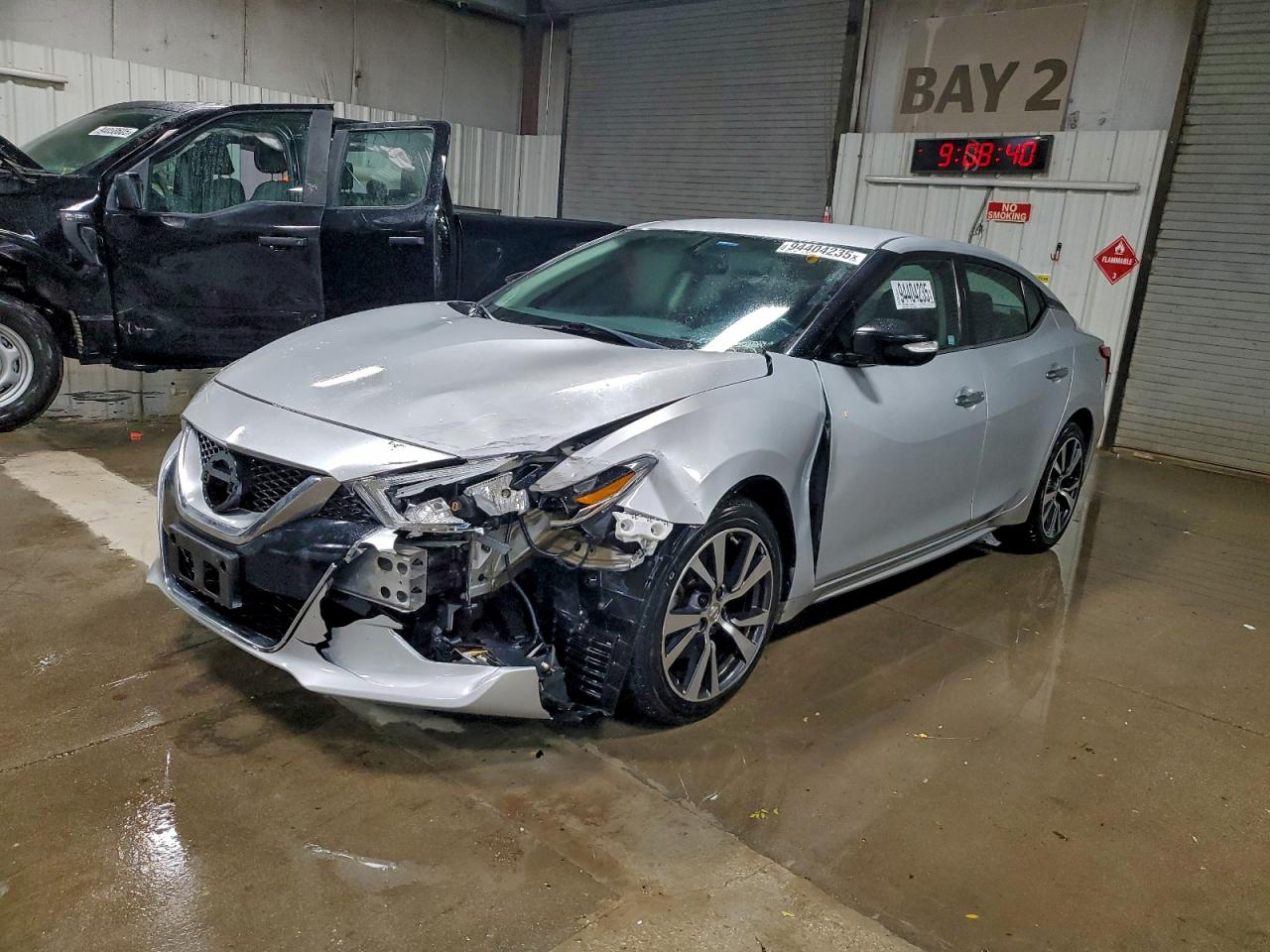 NISSAN MAXIMA 2017