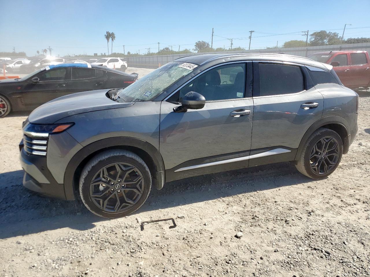 NISSAN KICKS SR 2025