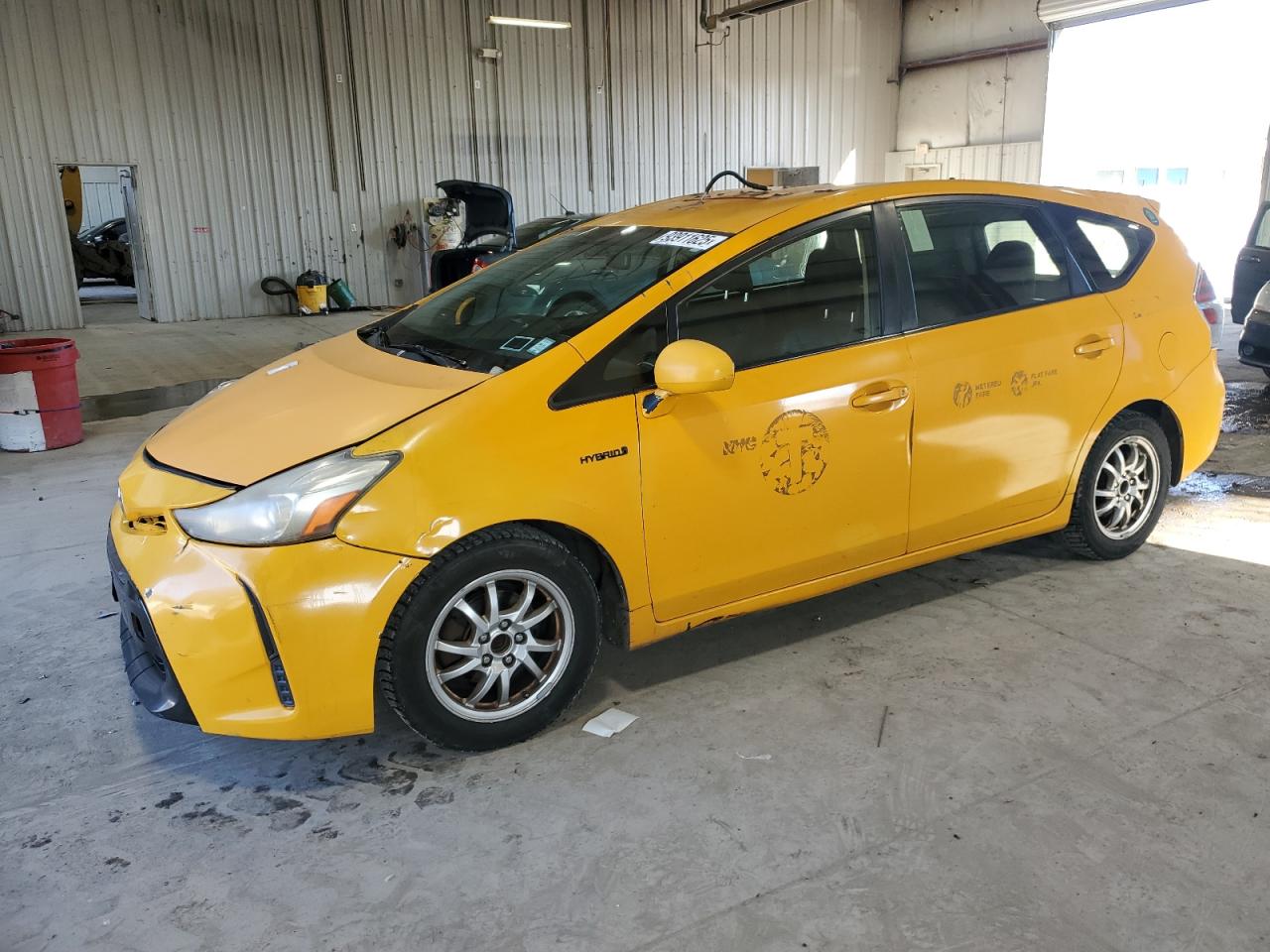 TOYOTA PRIUS V 2016