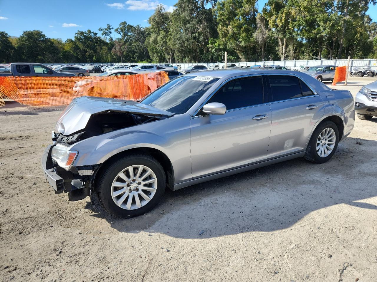 CHRYSLER 300 2013