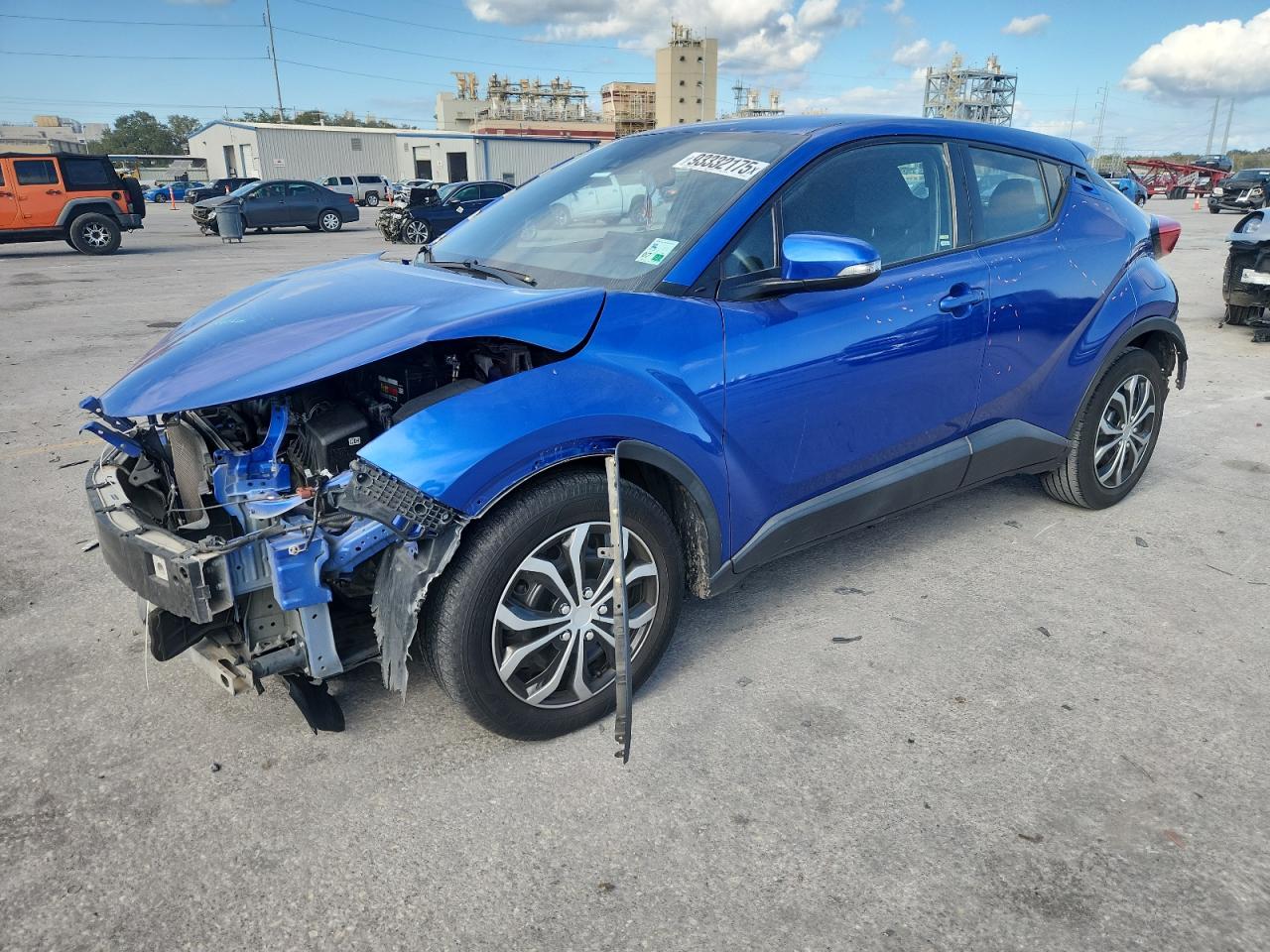 TOYOTA C-HR XLE 2019