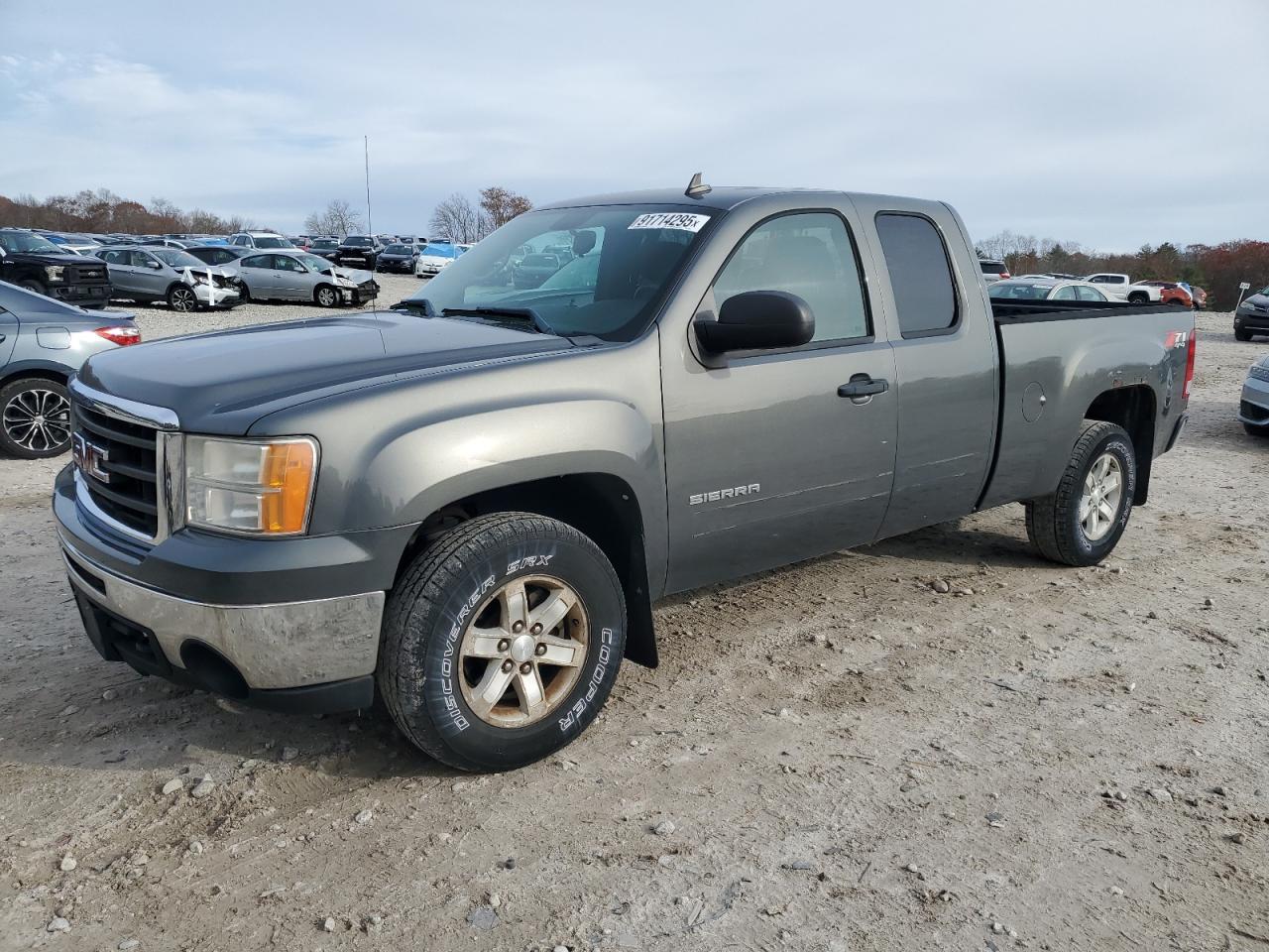 GMC SIERRA K15 2011