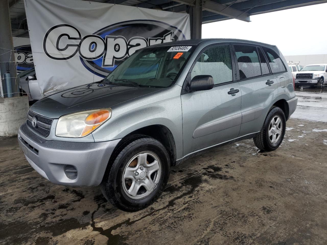 TOYOTA RAV4 2005