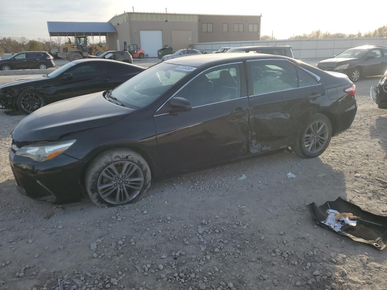 TOYOTA CAMRY 2017