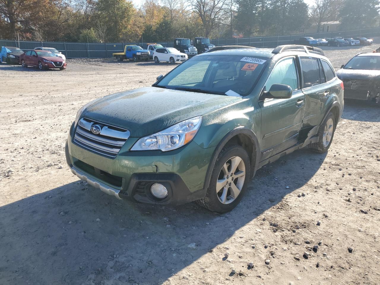 SUBARU OUTBACK 2. 2013