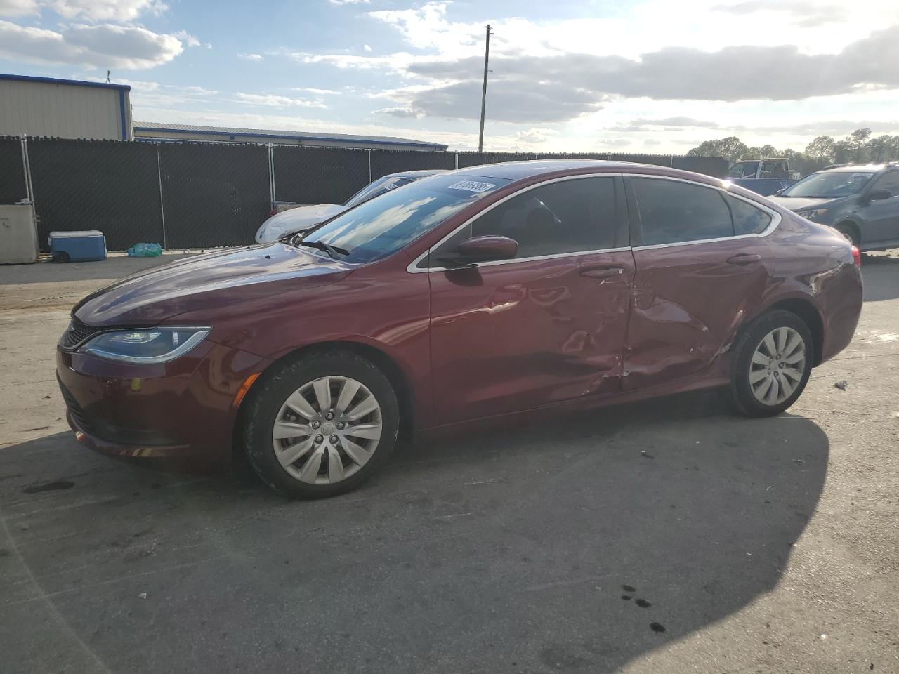 CHRYSLER 200 2015