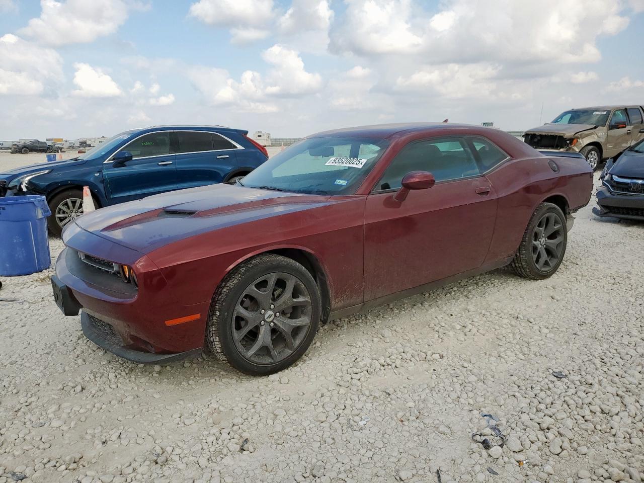 DODGE CHALLENGER 2017