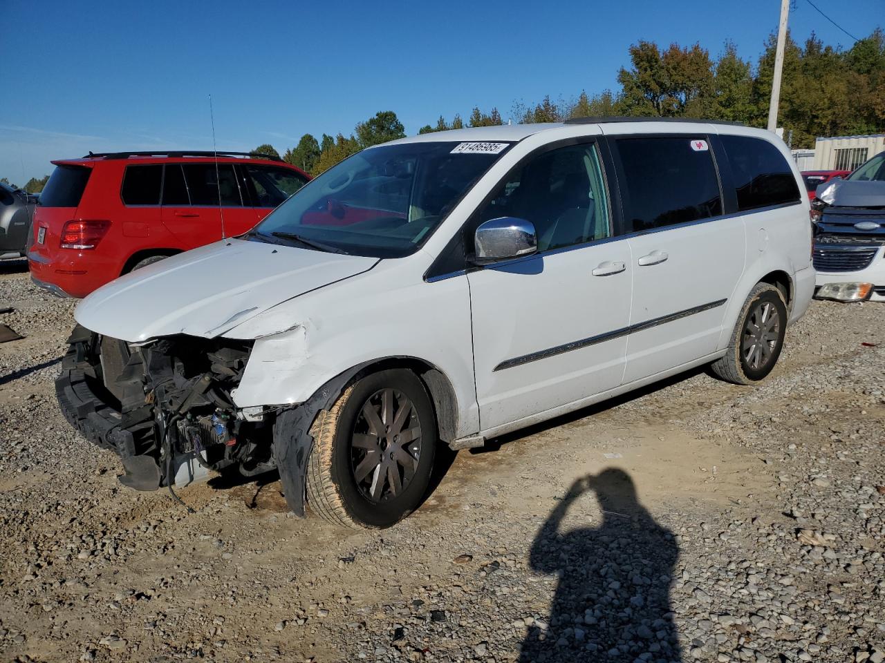 CHRYSLER TOWN & COUNTRY 2014