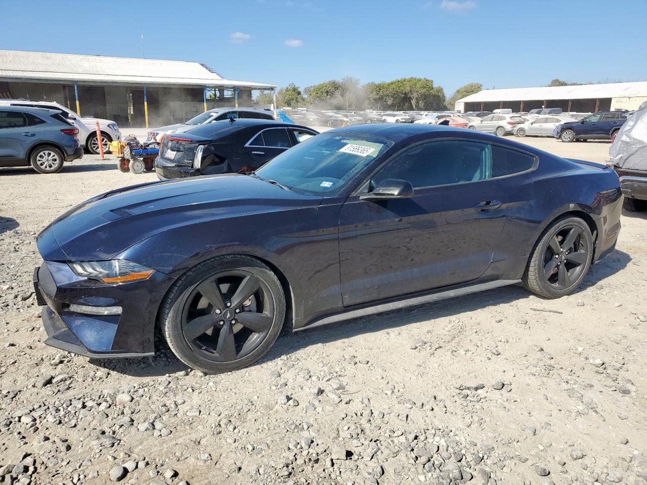 FORD MUSTANG 2021