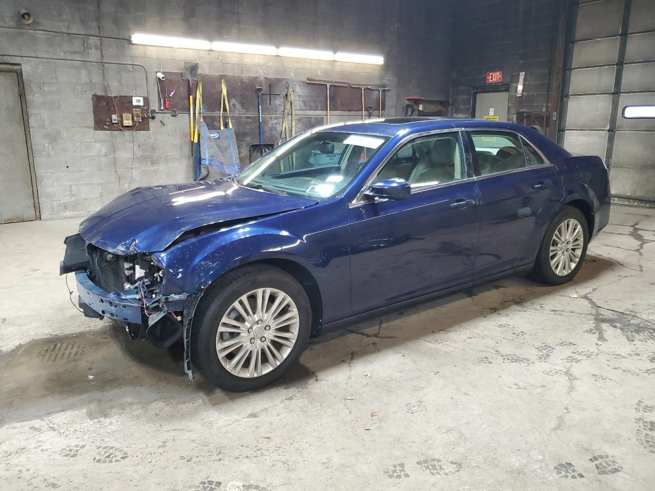 CHRYSLER 300 2013