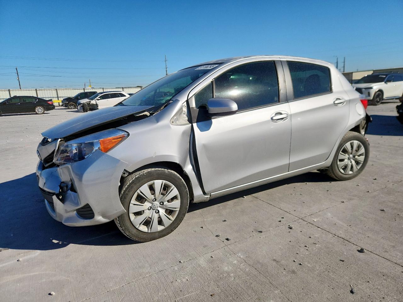 TOYOTA YARIS 2012
