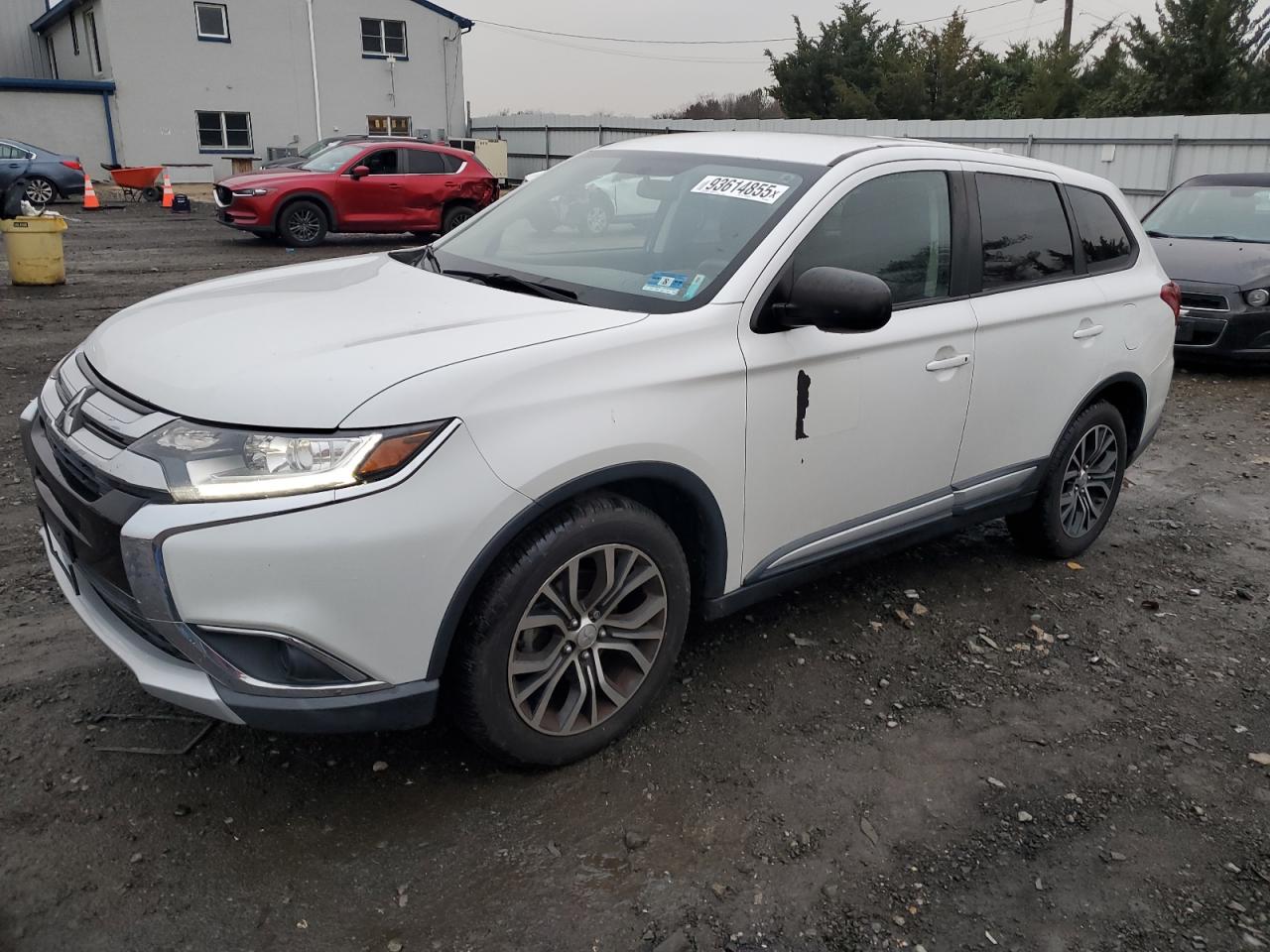MITSUBISHI OUTLANDER 2018
