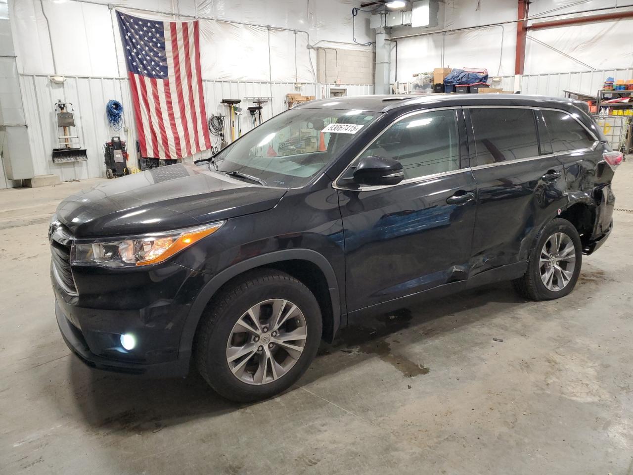 TOYOTA HIGHLANDER 2015