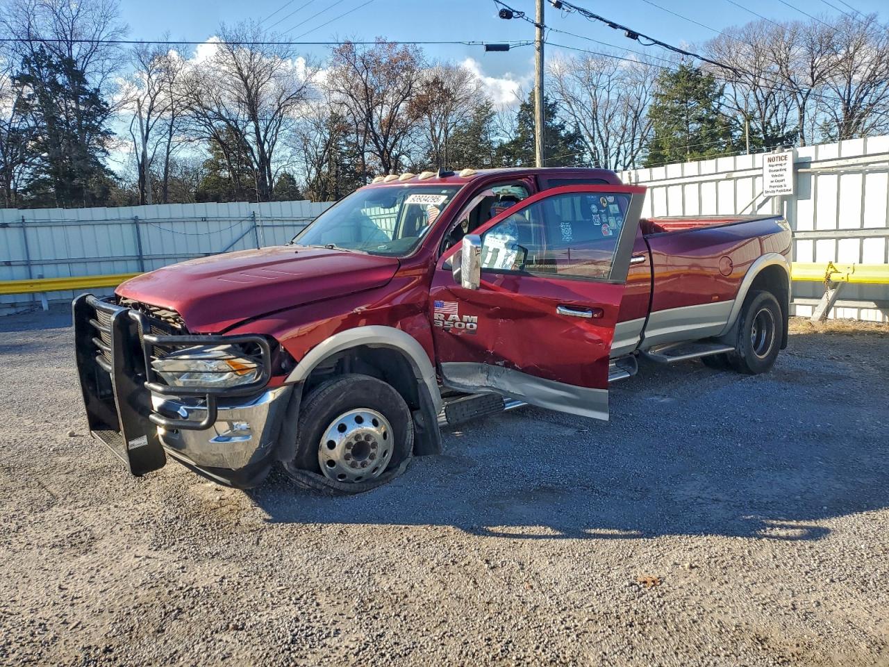 RAM 3500 LARAM 2013