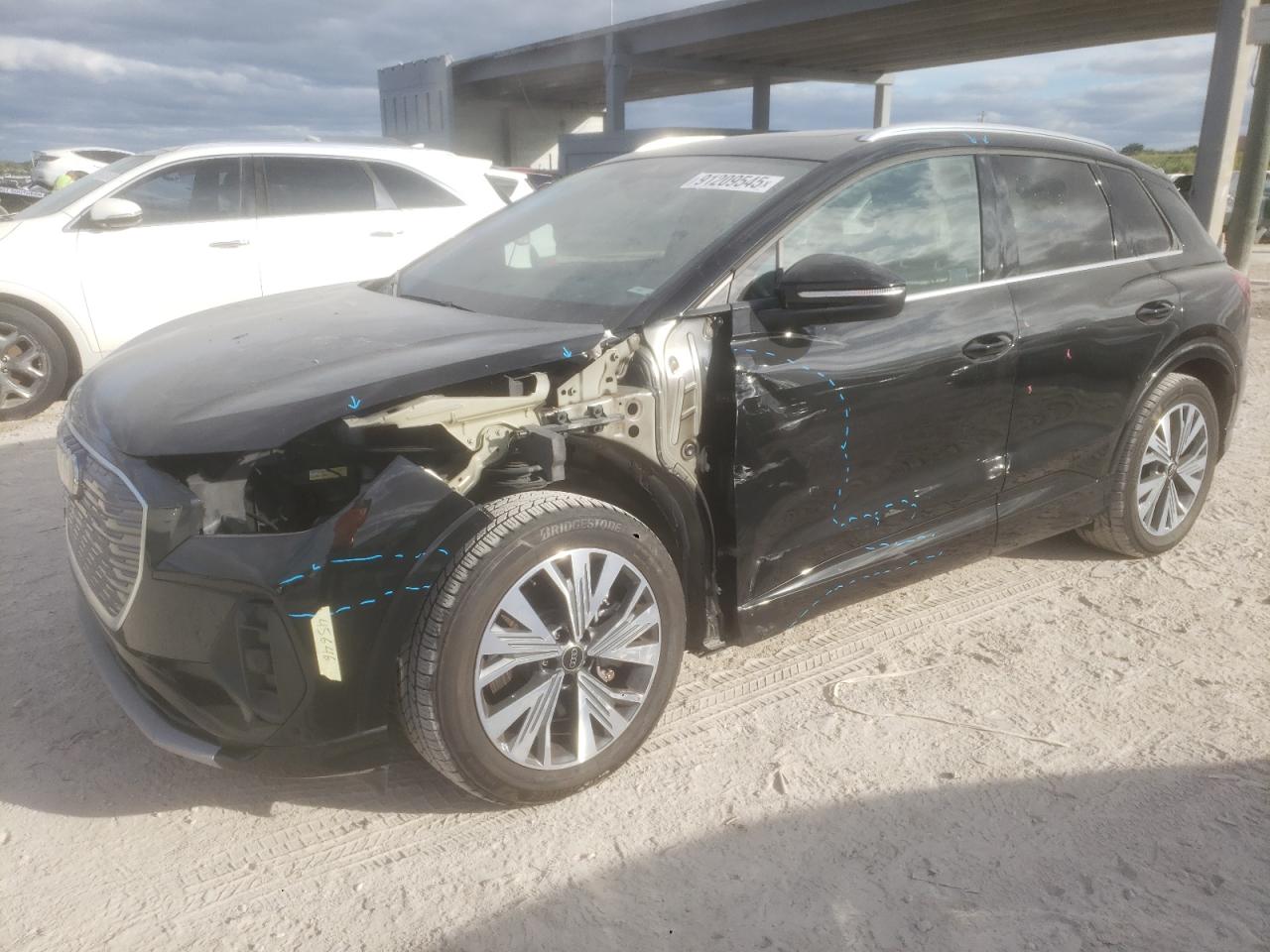 AUDI Q4 E-TRON 2023